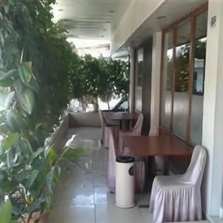 Ekinci Hotel 2*